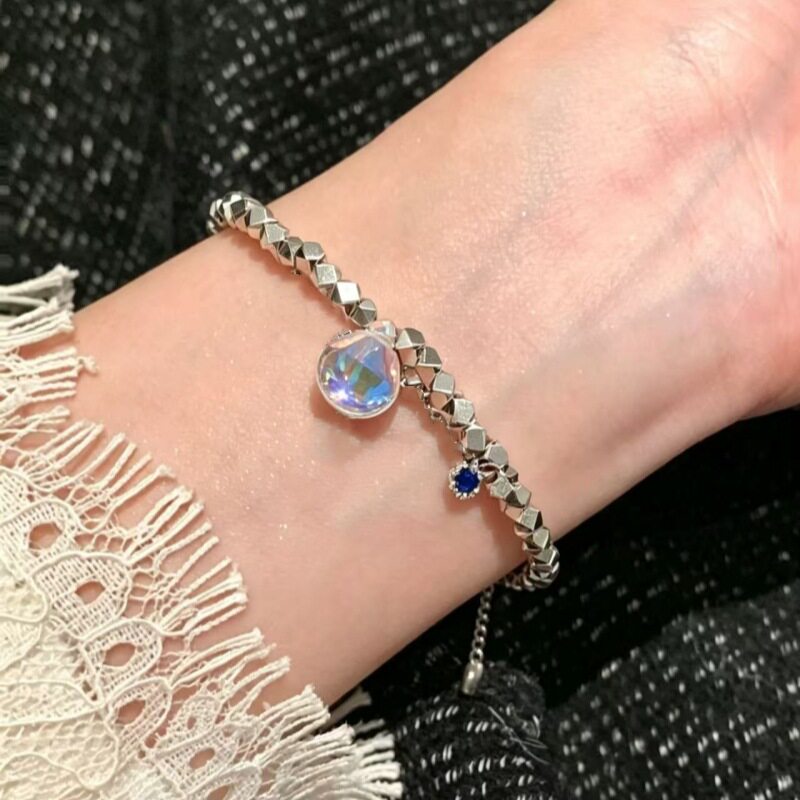 碎银几两手链幻彩水滴吊坠冷淡风高级感蓝钻点缀百搭通勤精致手饰