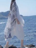 A loose, oversized 300-pound retro Zen-inspired ink-wash painting sun protection coat for women, a super ethereal seven-quarter sleeve chiffon sun protection jacket thumbnail 4