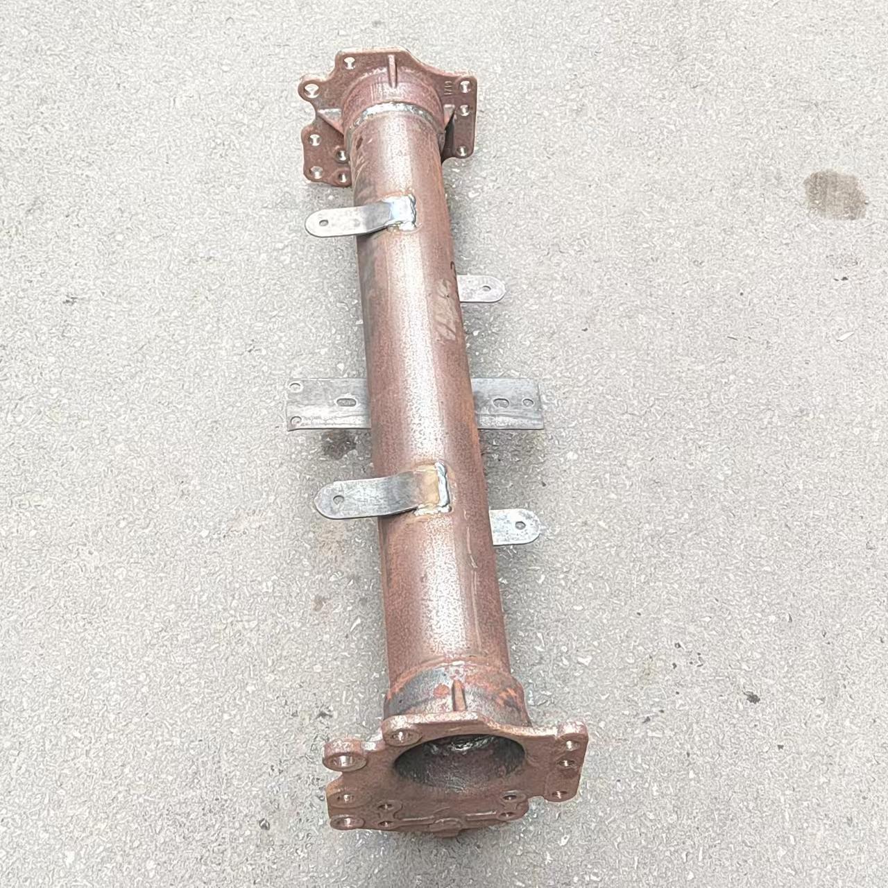 东风天锦车架前横梁元宝梁第一梁