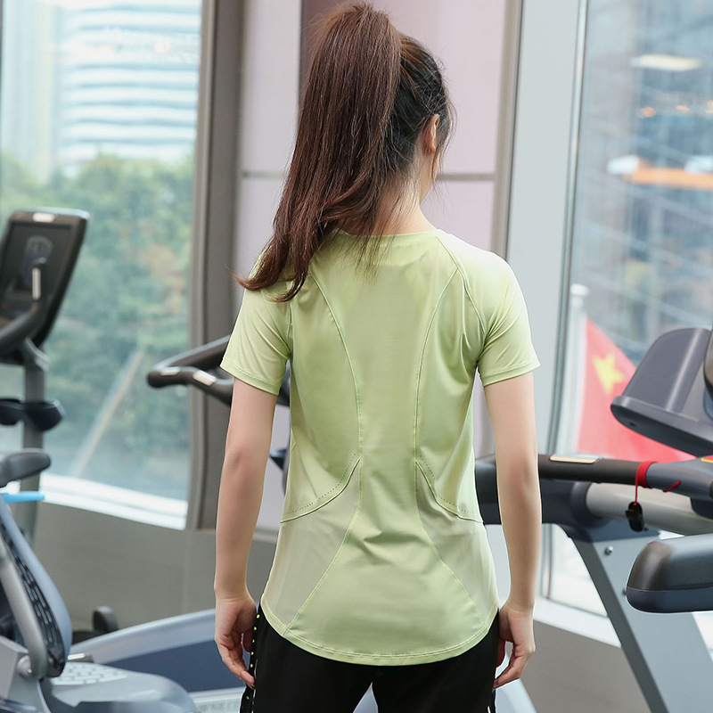 2025新款夏季加大码健身衣女跳舞速干短袖瑜伽服200斤跑步骑行服