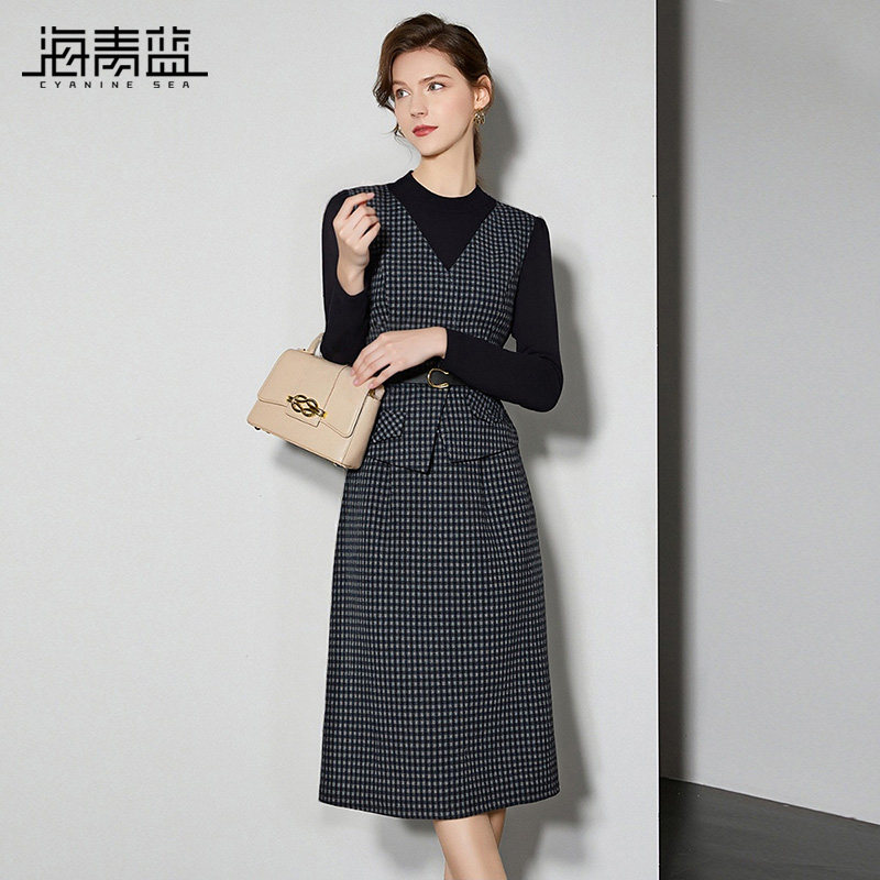 海青蓝 秋冬连衣裙女2026年新款高级格子设计感小众长袖女装裙子