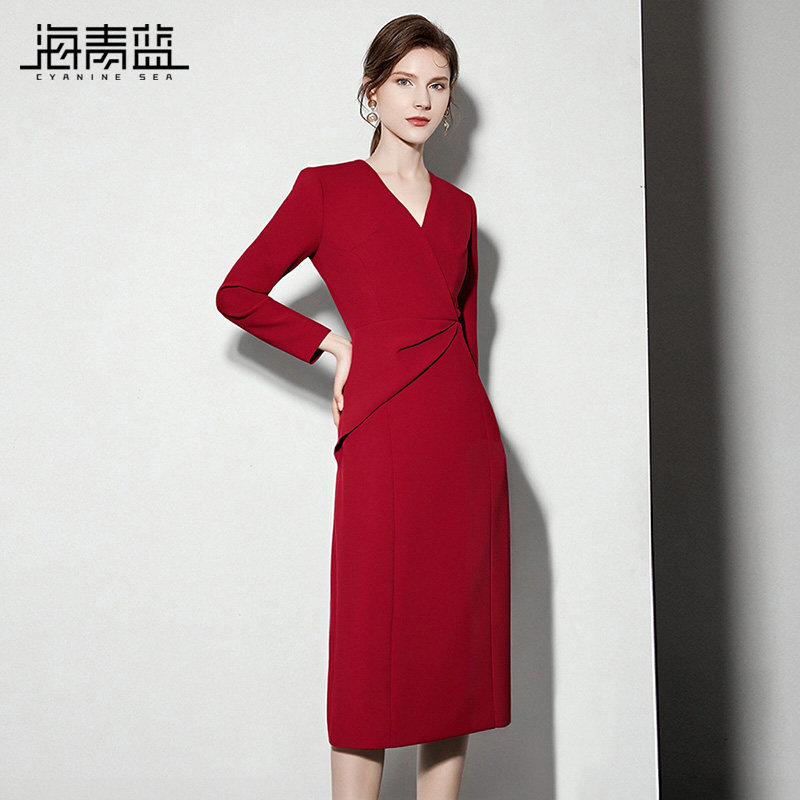 海青蓝 红色连衣裙女2026年新款女装时尚高级设计感正式场合裙子