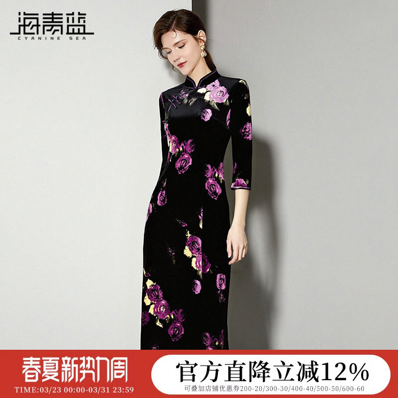 海青蓝 连衣裙秋冬女2026年新款高级感盘扣改良复古旗袍开叉裙子