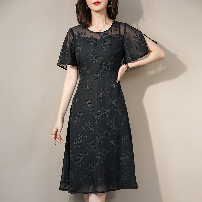 伊自尚大码女装2020年新款夏季胖妹妹气质雪纺裙子显瘦遮肚连衣裙