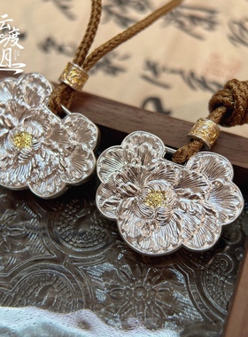 爆款足银9999錾刻牡丹花莲花平安锁小红书新款毛衣链吊坠纯银项链