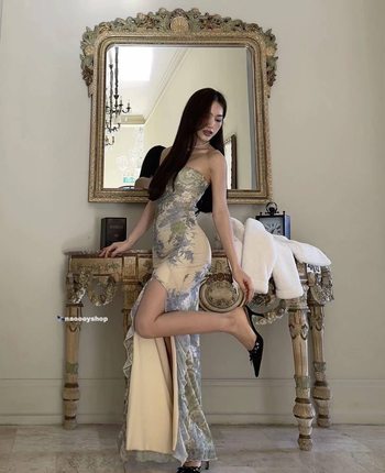 正品代购tigermist神裙法式油画裙甜辣高开叉荷叶边抹胸连衣裙