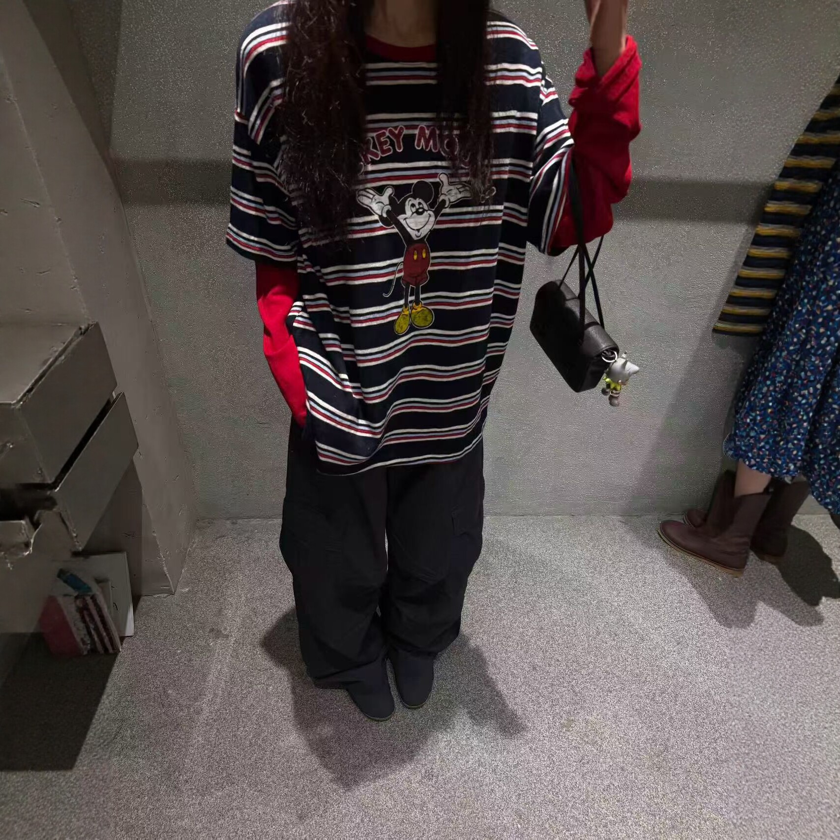慵懒风米奇条纹假两件套T恤女