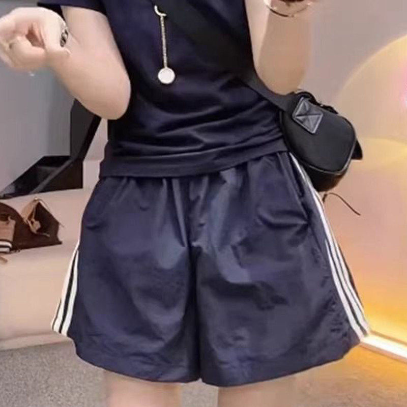 大码胖mm美式冰丝速干运动裤短裤子女夏季薄款显瘦休闲热裤阔腿裤,女装/女士精品,休闲裤,淘宝优惠券,粉丝福利购,淘宝优惠卷