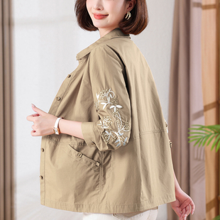 纯棉绣花衬衫女春秋2026新款中老年妈妈薄款外套休闲洋气减龄上衣