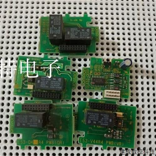 议价E53-CK03温控器模块 Q4Q4 R4R4 C4R4  E53-CK01 CKF Q4R4 V44
