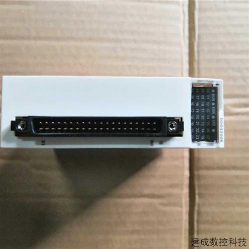 议价施耐德PLC模块X80-D BMXDDO3202K 以太网IO处理器接口模块