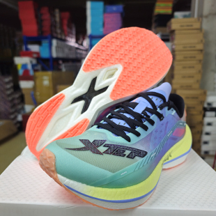 979118110811 碳板轻便运动鞋 男女鞋 160X2.0二代马拉松竞速跑步鞋