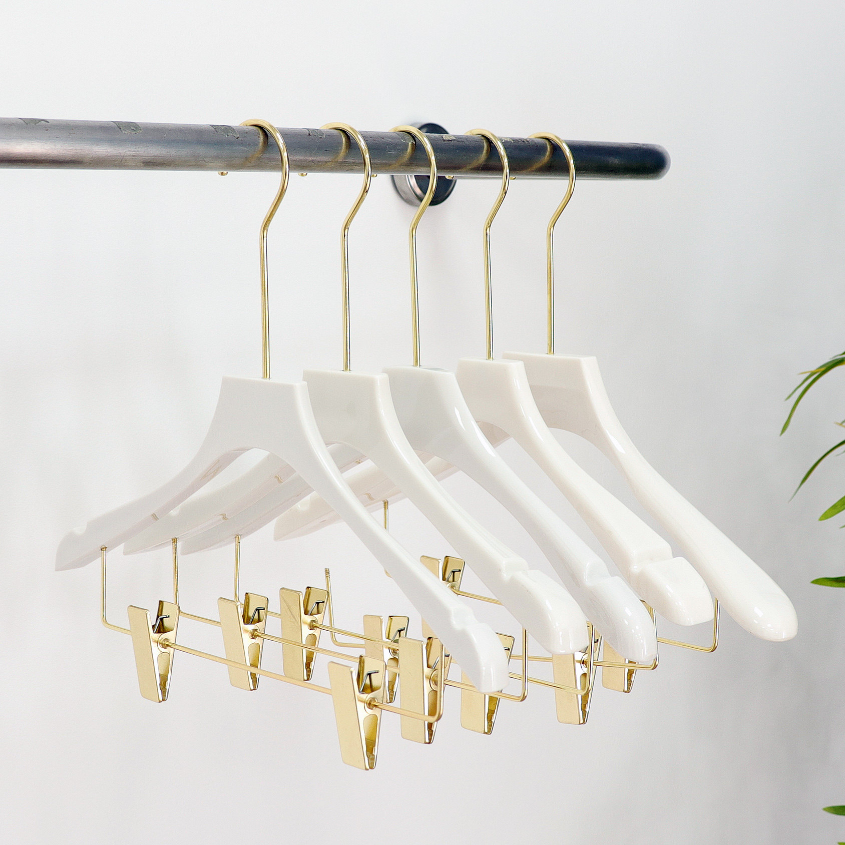 服装店亚克力带夹衣架裤夹定制