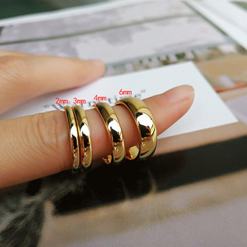 Simple 2/4/6mm Stainless Steel Wedding Rings Golden Smooth