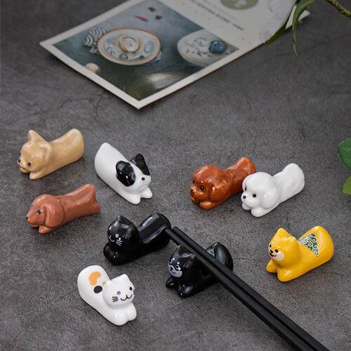 1PC Cute Cartoon Dog Cat Ceramic Chopsticks Holder