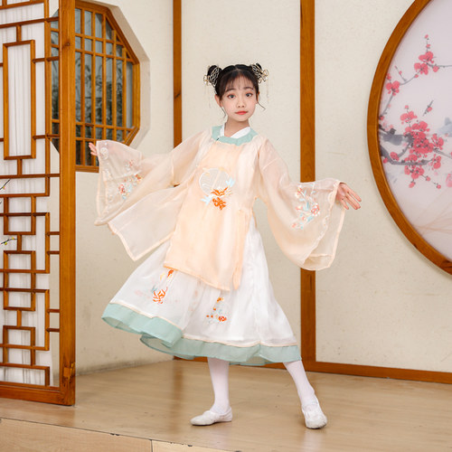 花灯落城古装舞蹈服女童