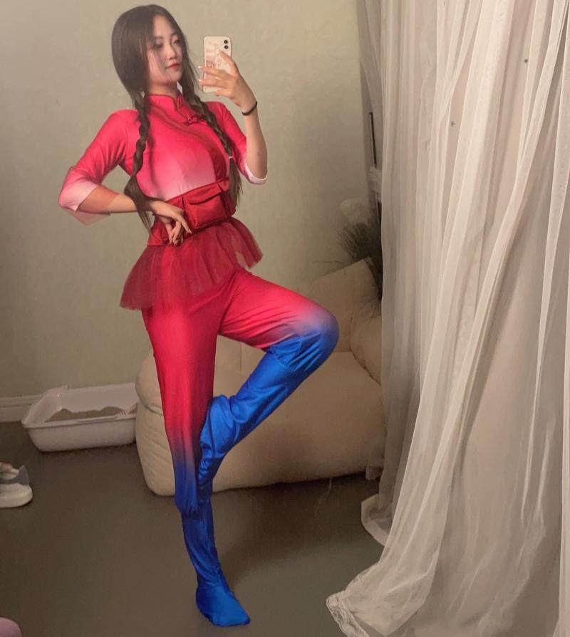 女子群舞南海前哨舞蹈演出服民族舞台服装现代舞学院表演服定做