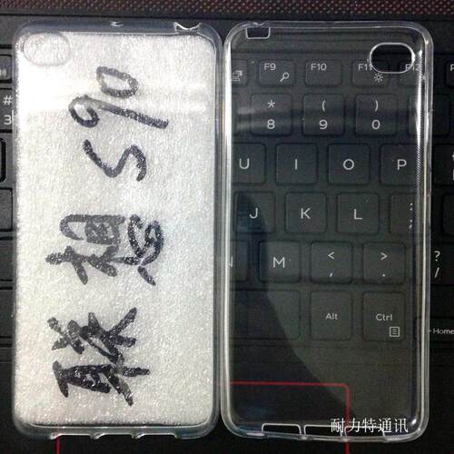 1MM高透明素材壳,内带防水纹,质量好,50个一包,为防止变形内装有泡沫海棉,无单独OPP袋子,可做成品,也可做彩绘,浮雕,点钻,皮套等素材壳.按包出货,按50,100,150,200...依次拍数量.
