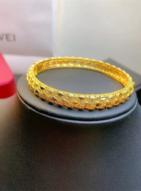 叶子镂空卡扣手镯女仿真黄金国潮镯子高级感结婚三金配饰沙金饰品