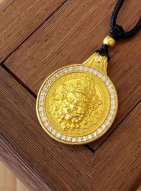 金店同款古法沙金饰品点钻黄财神吊坠女五路财神假金仿真黄金首饰