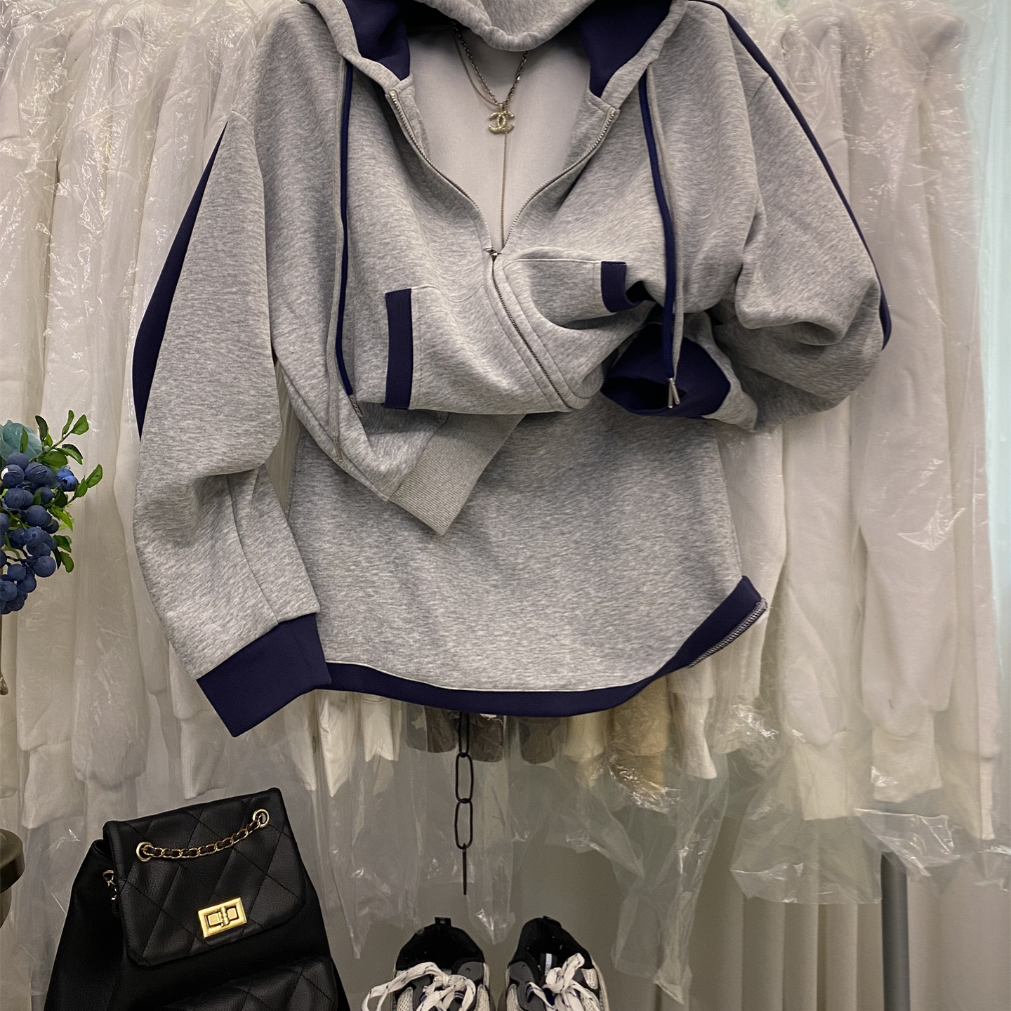 连帽拉链拼色卫衣短裙运动两件套