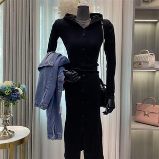 连衣裙 打底包臀裙子 收腰显瘦V领单排扣开叉中长款 纯欲风性感修身