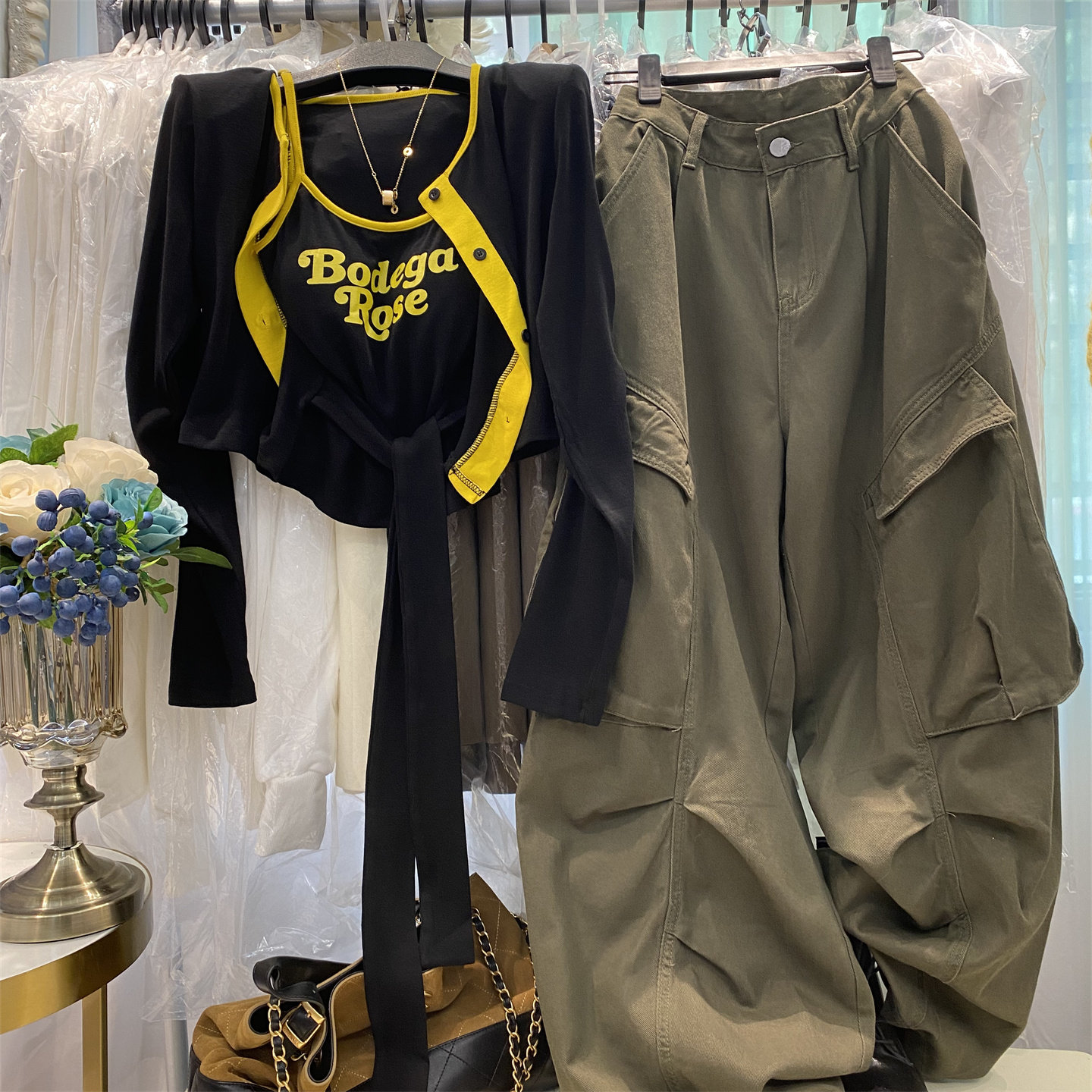 2025韩版时尚字母印花吊带长袖开衫搭宽松休闲工装裤长裤两件套装,女装/女士精品,时尚套装,淘宝优惠券,粉丝福利购,淘宝优惠卷