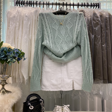韩版慵懒圆领长袖毛衣针织设计感百搭显瘦宽松气质上衣搭牛仔裙裤