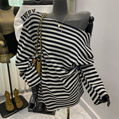 慵懒风小个子穿搭斜领露肩长袖 条纹T恤女宽松显瘦爆款 撞色上衣潮