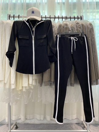 2025休闲显瘦美式拼条春季晨跑健身服跑步运动服运动小脚裤套装女