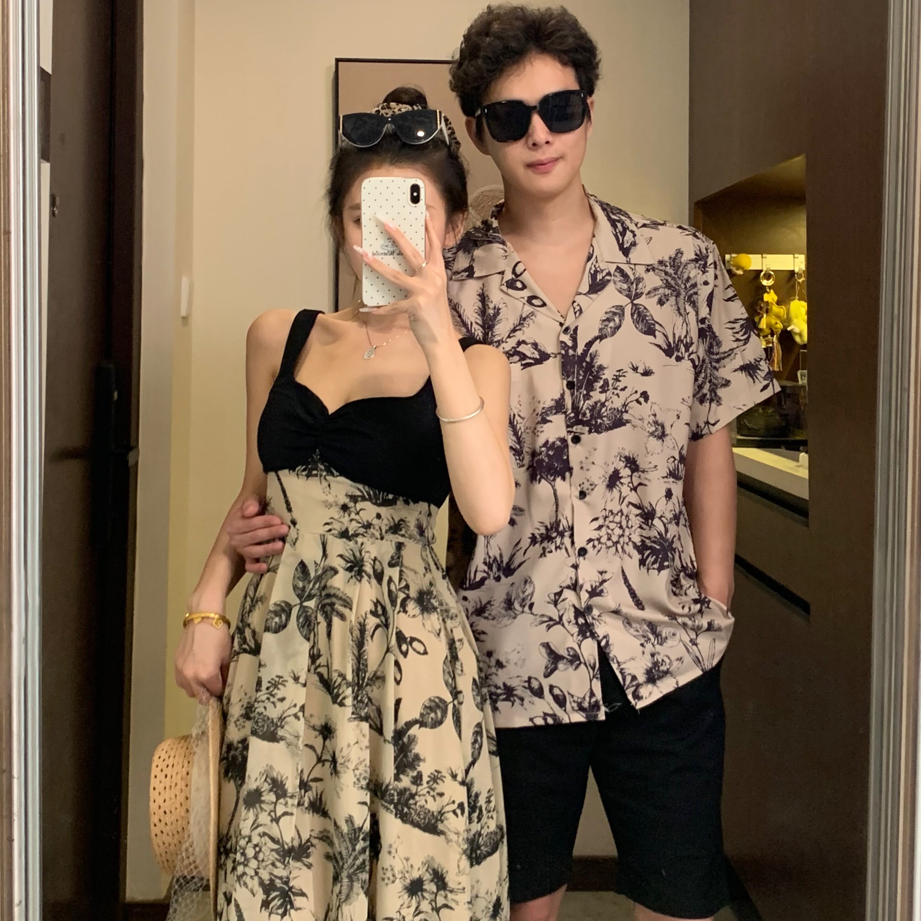 中国风情侣装夏季小众设计感显瘦改良新中式旗袍海边沙滩一裙一衣