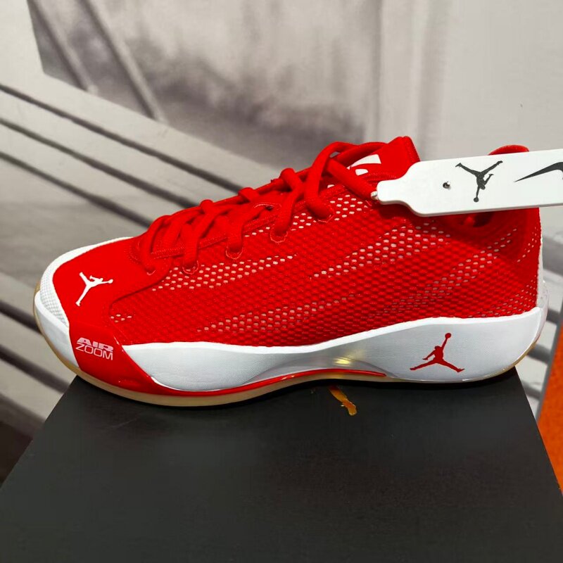 NIKE耐克男鞋JORDAN LUKA 77 PF运动训练篮球鞋IF1611-600