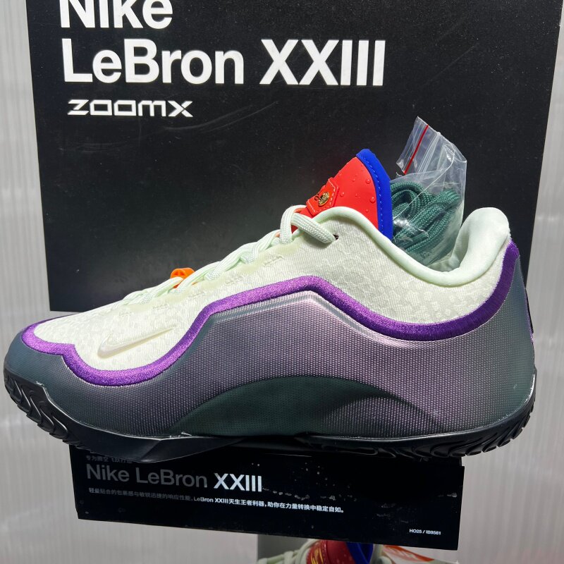 NIKE耐克男子LEBRON XXIII EP运动耐磨训练篮球鞋IH1514-700