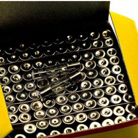 玻璃保险管5X20MM 2.5A 3.15A 4A5A 6.3A 10A 15A一盒100个=5元