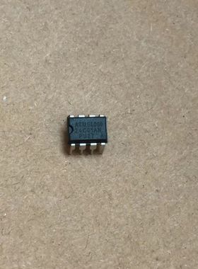 全新 AT24C01 24C01AN 24C01BN 24C01 DIP-8 存储器