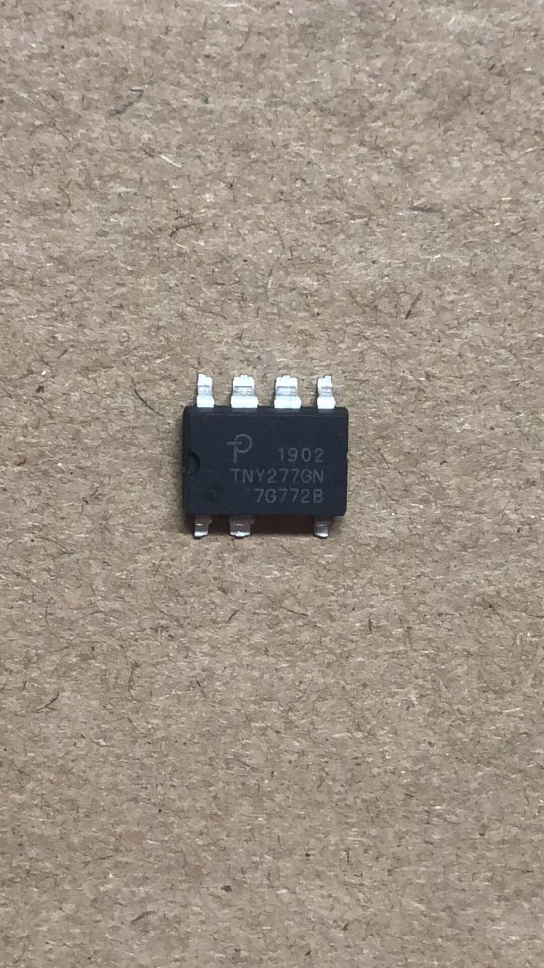 TNY277GN【贴片】电源驱动管理芯片 SOP7
