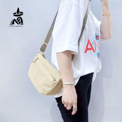 稻草人女包女士布包2024夏季新款休闲糖果色品牌牛津布单肩斜挎包