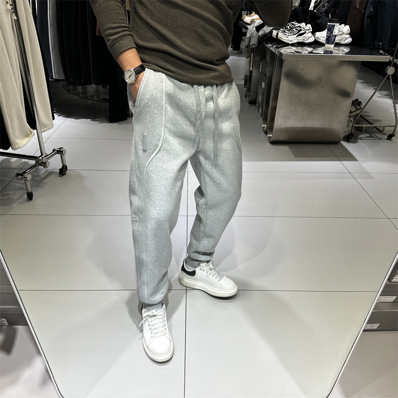 2025冬装新款男士加绒休闲卫裤修身弹力简约刺绣拼接保暖束脚长裤