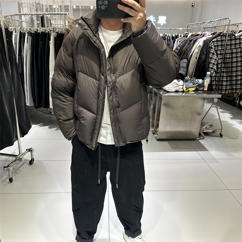 200g高充立领男士羽绒服冬装潮牌轻量款泡芙90白鸭绒外套时尚高级