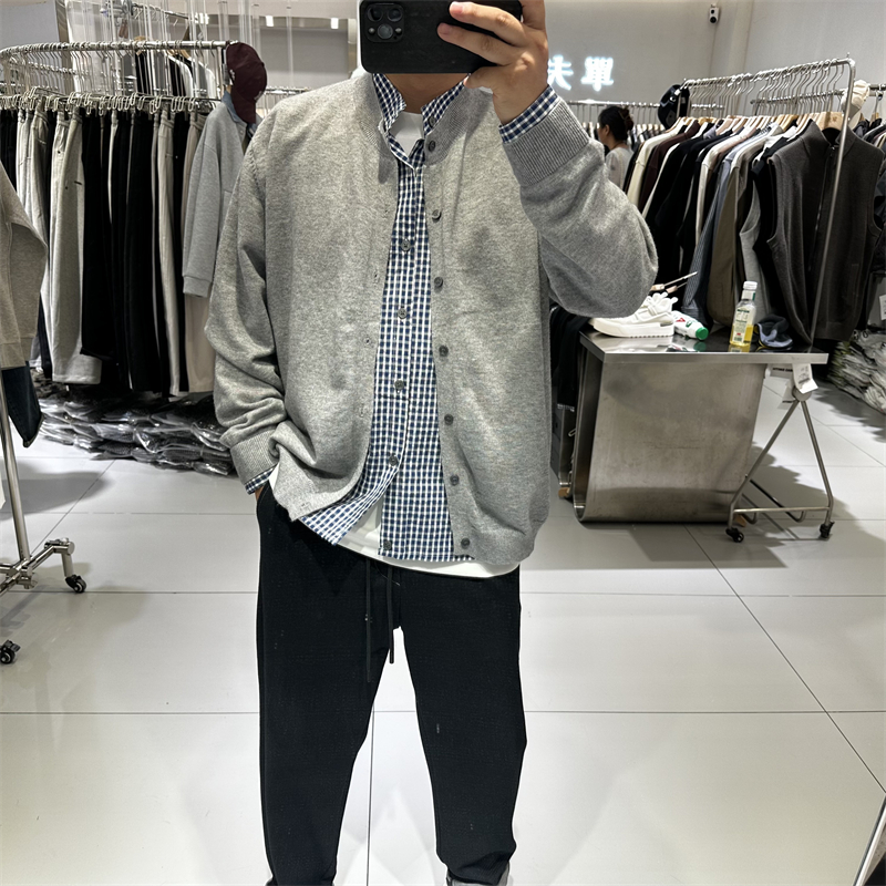 2025秋冬新款男士小立领开衫外套宽松拼接假两件针织衫毛衣时尚