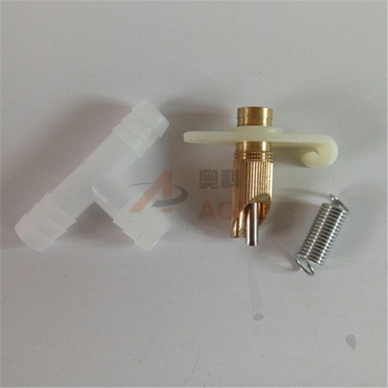 兔用全铜自动饮水器饮水嘴鸭嘴式乳头式肉兔獭兔用自动喝水器水嘴