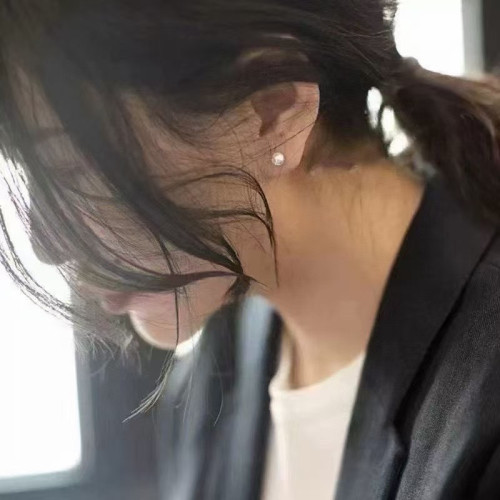 镜面天然珍珠耳钉5-5.5mm完美无瑕级光天花板品质空姐耳钉925银