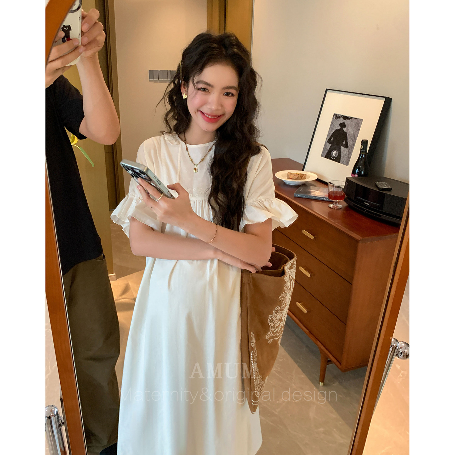 ◆AMUM孕妇装◆茉莉清茶~文艺少女感荷叶边宽松两面穿棉麻娃娃裙