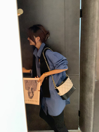 孕妇装蓝色衬衣上衣春装