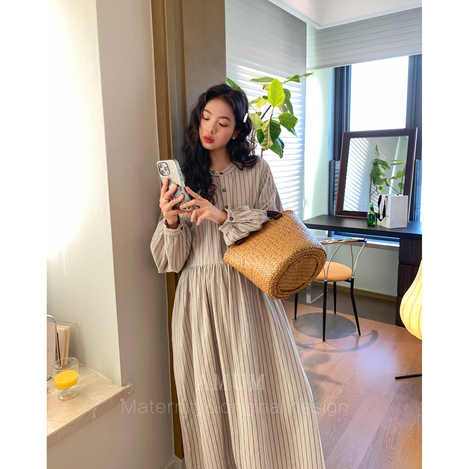 ◆AMUM孕妇装◆审美偏爱~亚麻肌理感长袖条纹连衣裙通勤复古长裙
