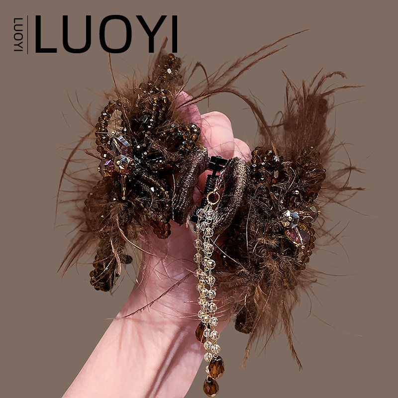 轻奢羽毛水晶抓夹女复古流苏发夹法式时尚后脑勺全盘发夹奢华头饰,饰品/流行首饰/时尚饰品新,发饰,淘宝优惠券,粉丝福利购,淘宝优惠卷