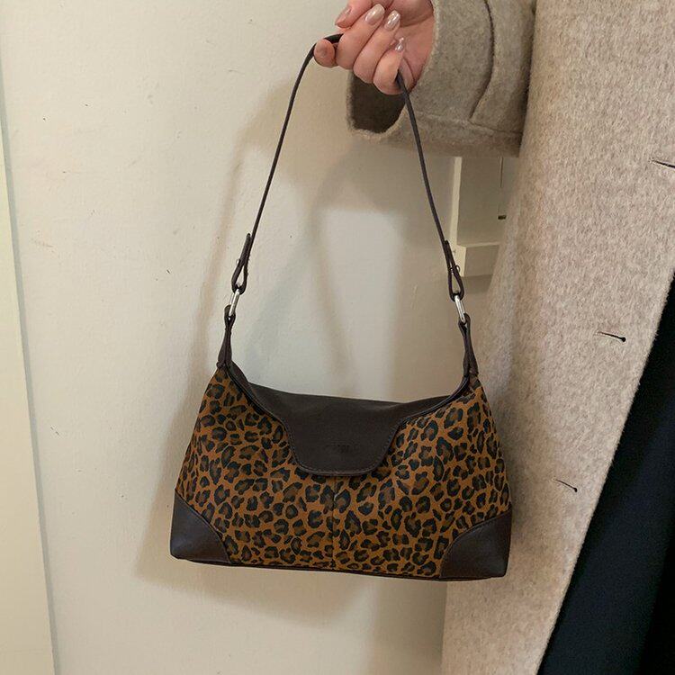 2025秋季新款通用款女包女性女均码2025年冬季磁扣豹纹单肩腋下包