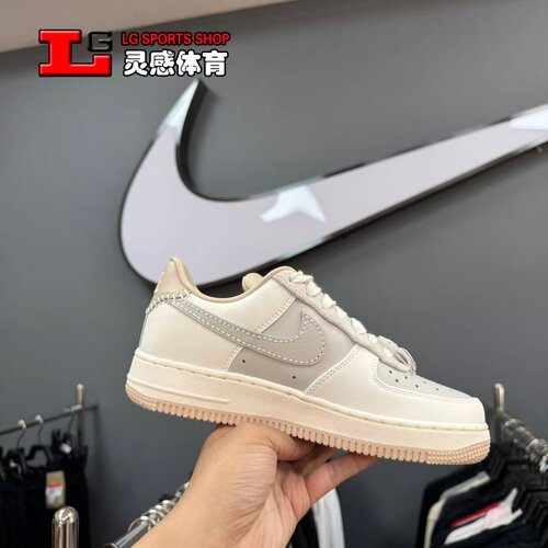 耐克 Nike Air Force 1 空军一号 板鞋 百搭耐磨防滑 HV1813-001