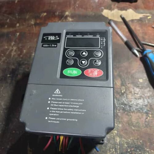韦墾变频器VT100L1R5GB/2R2PB，1.5KW/2 议价