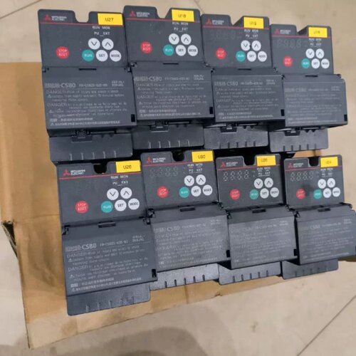 变频器CS82S-025-60新设備拆机8台成色基本可充